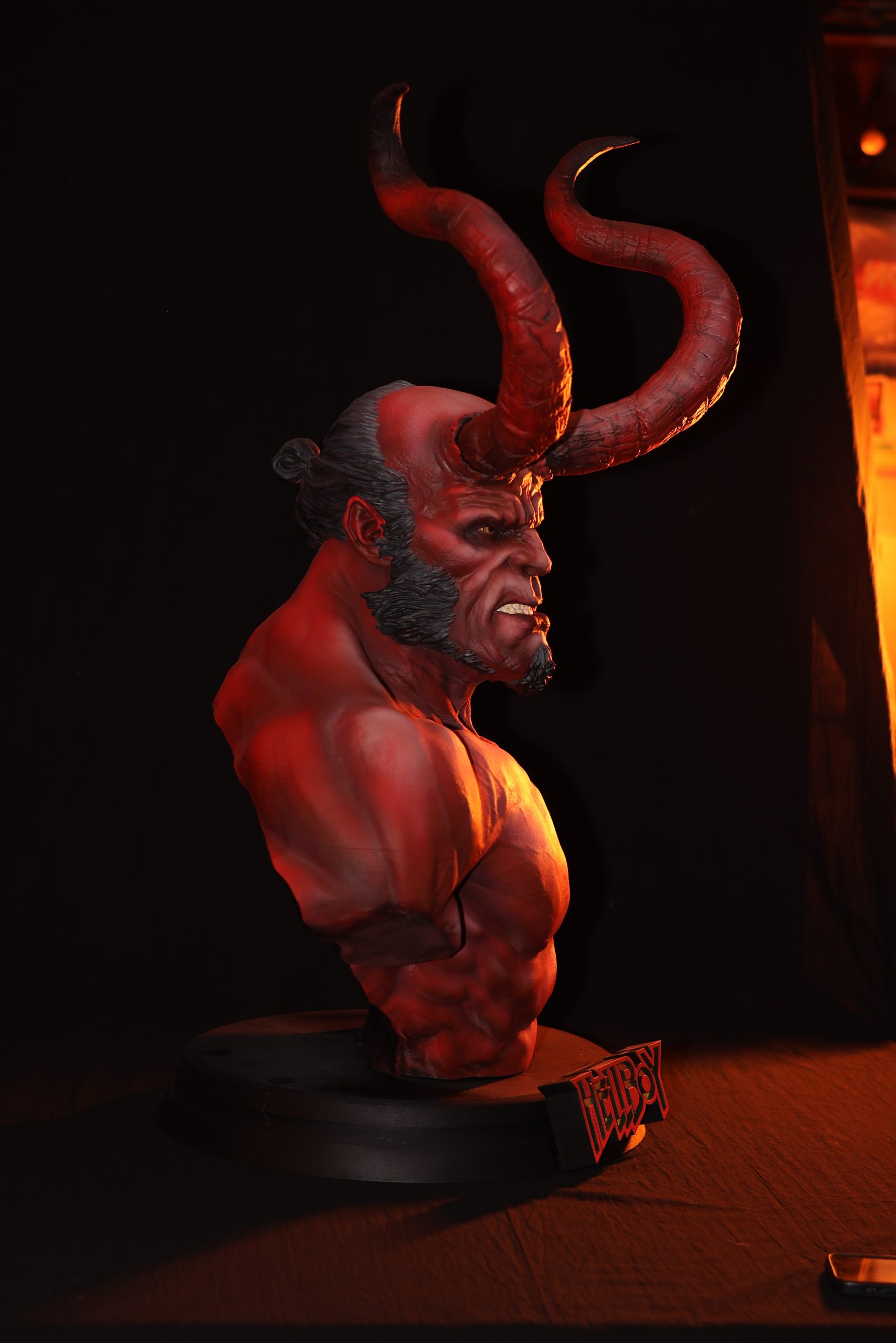 Busto Hellboy – Anung Un Rama - Imagen 4