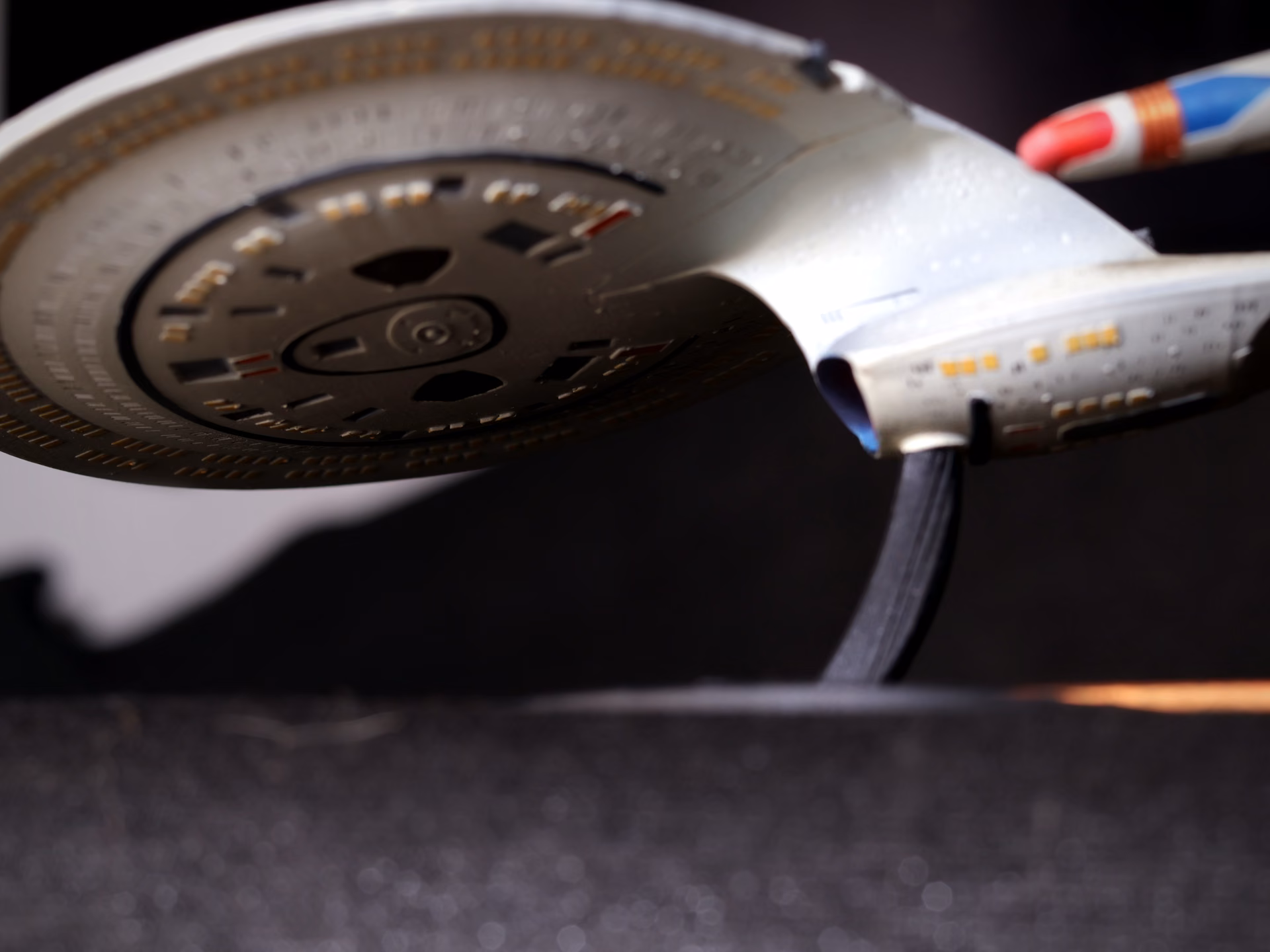 Nave Espacial USS Enterprise NCC-1701-D – Star Trek - Imagen 4